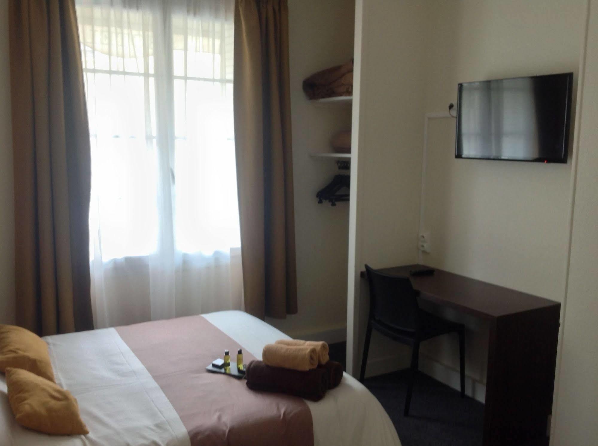 Hotel De La Paix Καν Εξωτερικό φωτογραφία